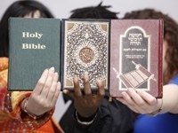 Muslime - Christen - Juden - Interreligiöser Dialog: alle von 1-99 Jahren^^